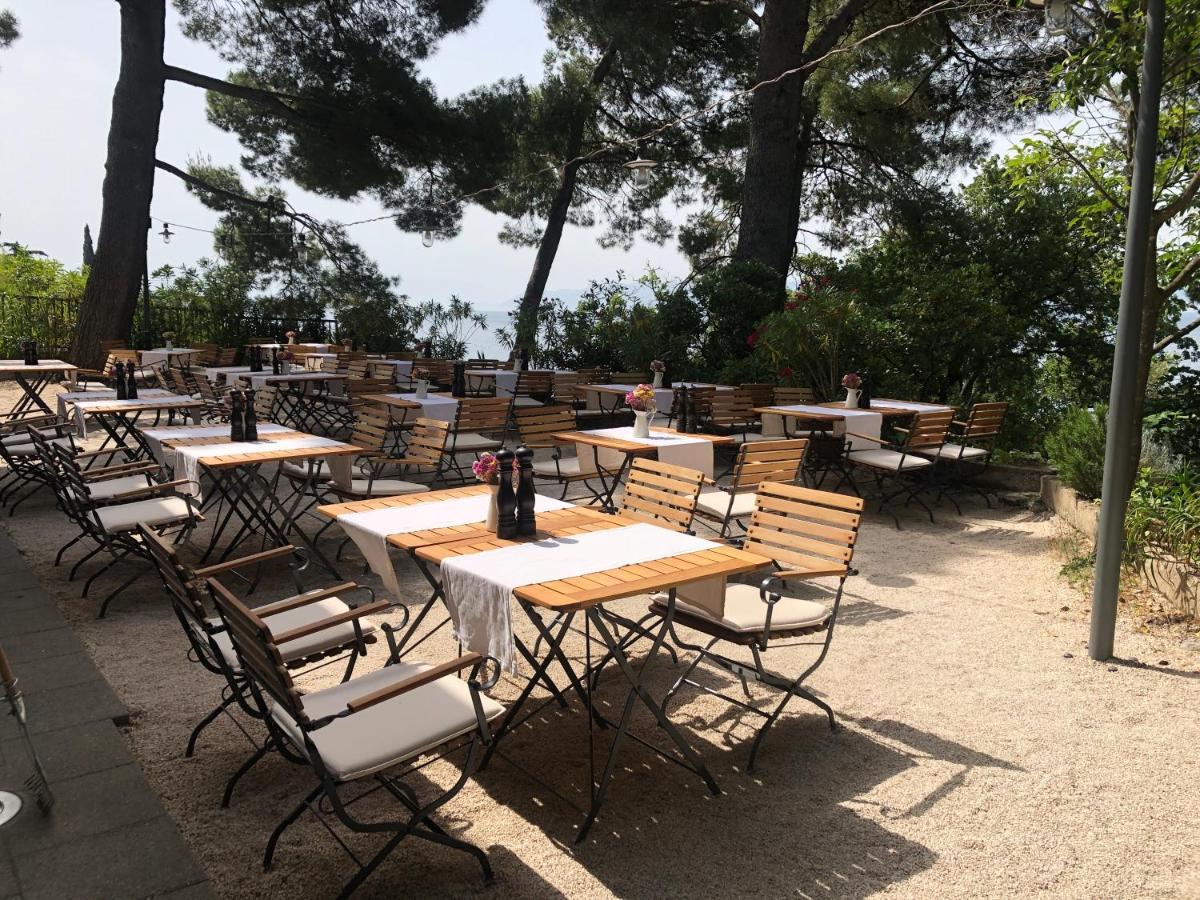 La Villa - Beach House & Rooms Crikvenica Bagian luar foto